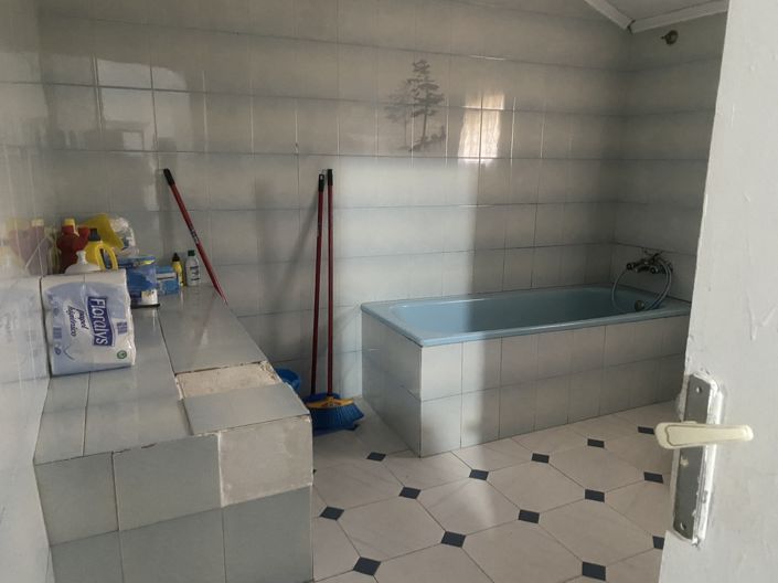 Image No.25-8 Bed Country House for sale