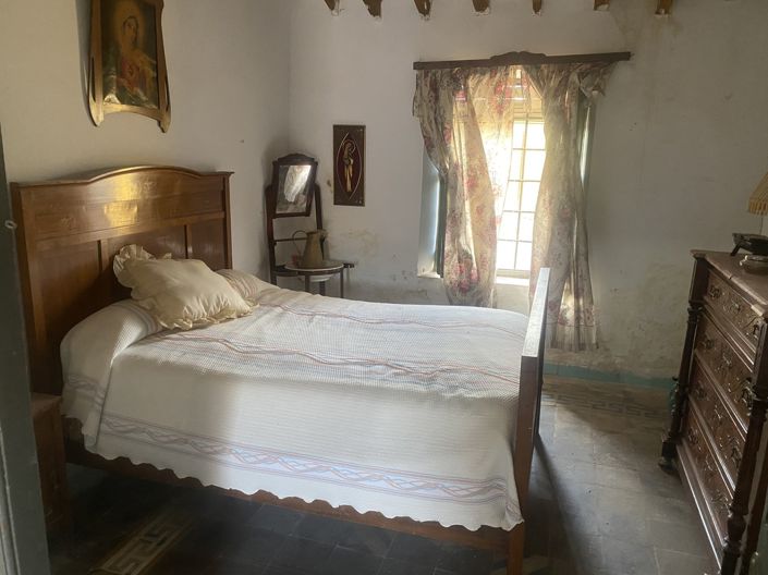 Image No.27-8 Bed Country House for sale