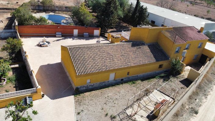 Image No.30-8 Bed Country House for sale