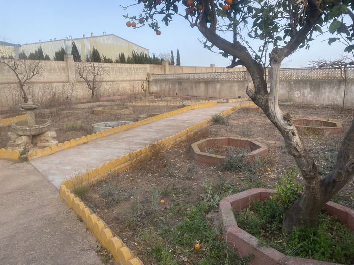 Image No.34-8 Bed Country House for sale