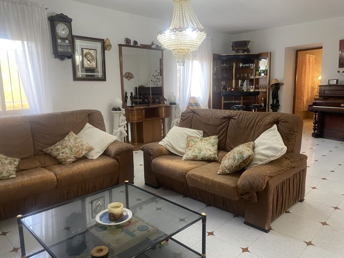 Image No.8-8 Bed Country House for sale