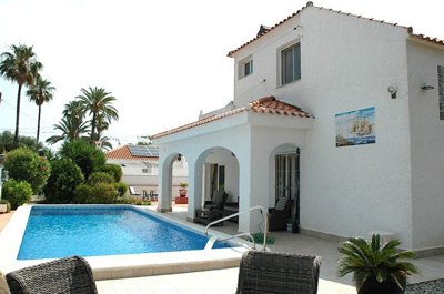 2197-villa-for-sale-in-estrella-mar-1332657-l