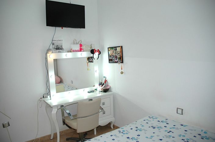 Image No.21-2 Bed Apartment for sale