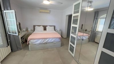2115-villa-for-sale-in-los-molinos-1330030-la