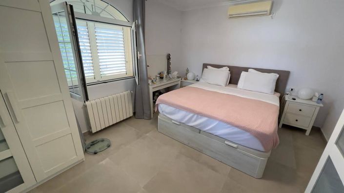 Image No.11-2 Bed Villa for sale