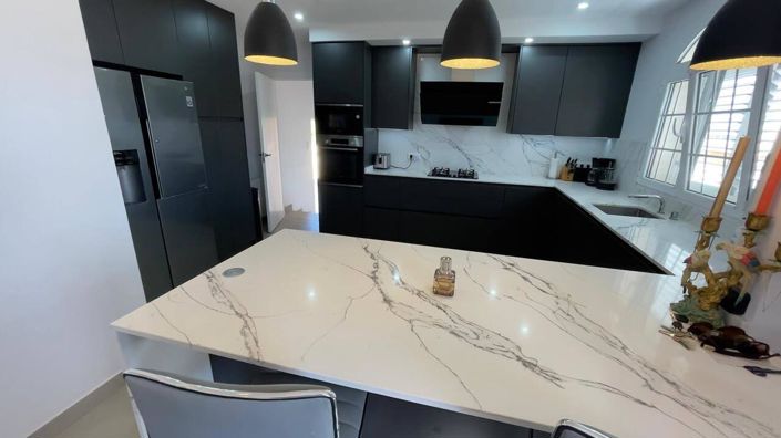 Image No.8-2 Bed Villa for sale