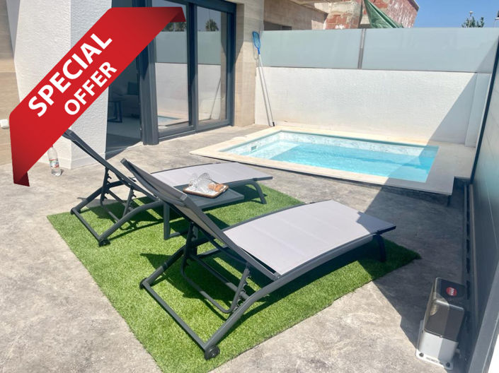 Image No.1-3 Bed Villa for sale