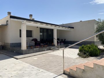 2204-villa-for-sale-in-calasparra-1332930-lar