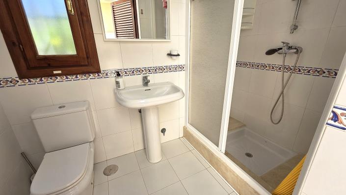 Image No.40-4 Bed Villa / Detached for sale