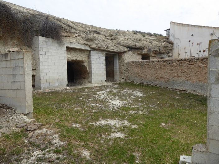 Image No.50-8 Bed Cortijo for sale