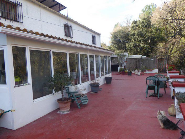 Image No.3-2 Bed Property for sale