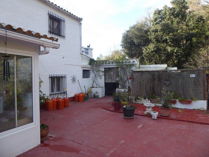 Image No.25-2 Bed Property for sale