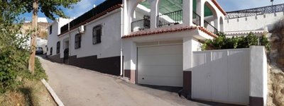 v2470250