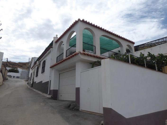 Image No.50-Propriété de 4 chambres à vendre à Caniles