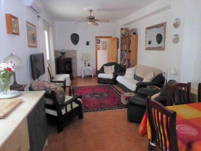 Image No.6-Propriété de 4 chambres à vendre à Caniles