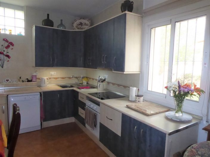 Image No.7-Propriété de 4 chambres à vendre à Caniles