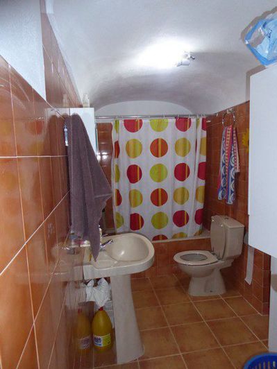 Image No.14-3 Bed Property for sale