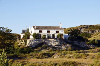 canada-castano-fachada-sur-01-1