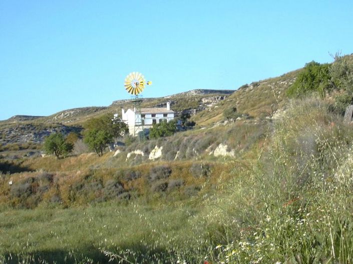 Image No.3-6 Bed Property for sale