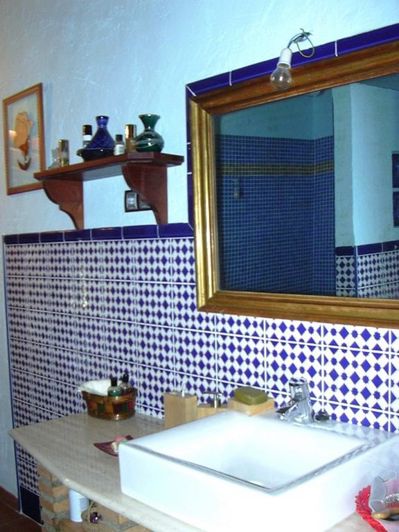 Image No.26-6 Bed Property for sale