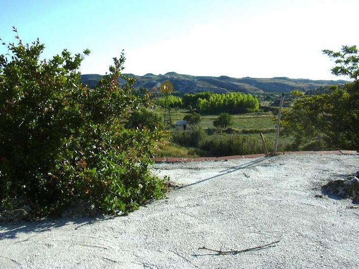 Image No.36-6 Bed Property for sale