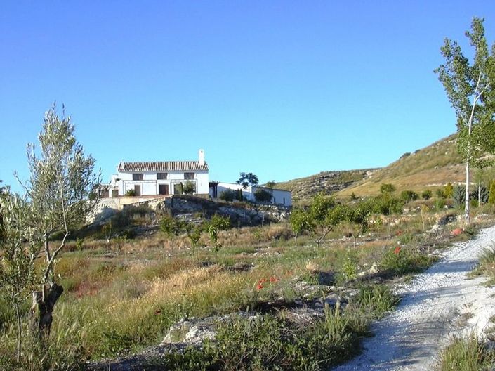 Image No.43-6 Bed Property for sale