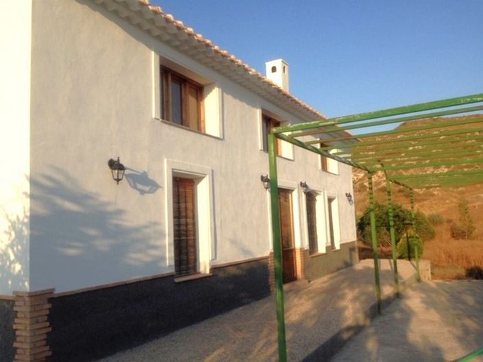 Image No.47-6 Bed Property for sale