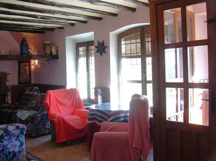 Image No.7-6 Bed Property for sale