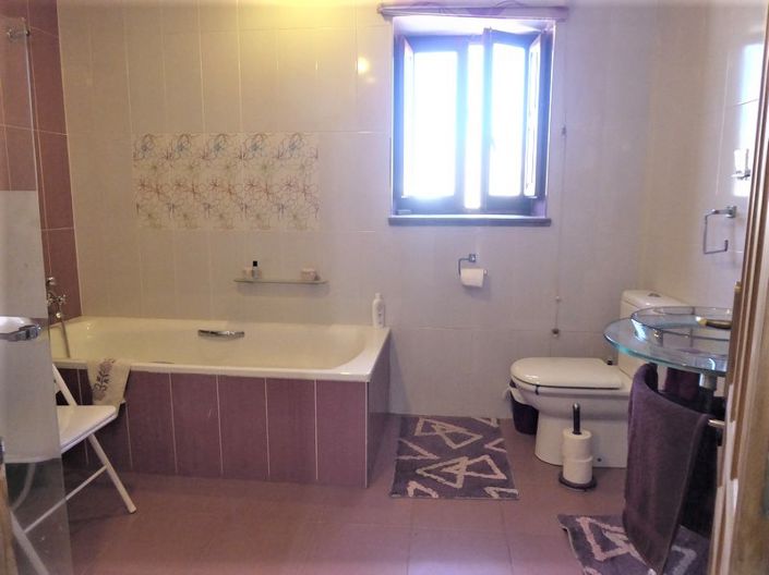 Image No.32-4 Bed Cortijo for sale