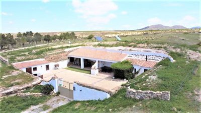 1 - La Alquería, House