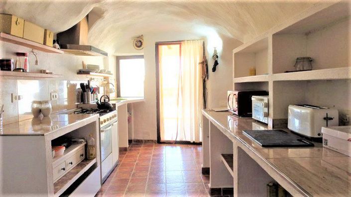 Image No.13-5 Bed House for sale