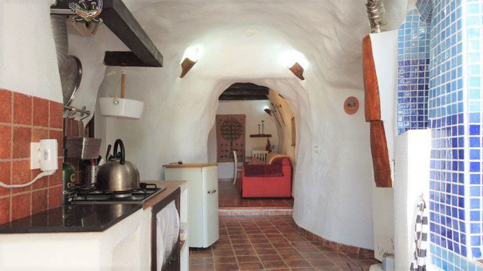 Image No.28-5 Bed House for sale