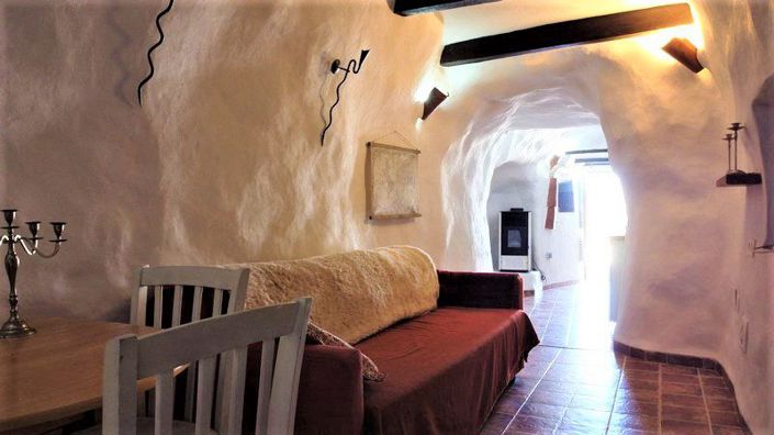 Image No.31-5 Bed House for sale