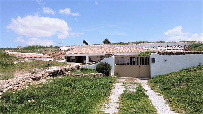 Image No.45-5 Bed House for sale