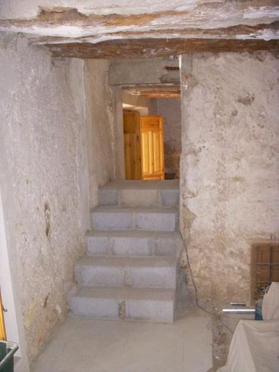 Image No.38-3 Bed Property for sale