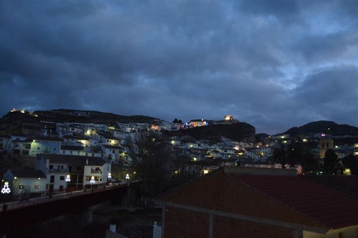 Image No.21-2 Bed House for sale