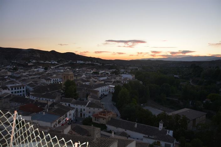 Image No.32-2 Bed House for sale