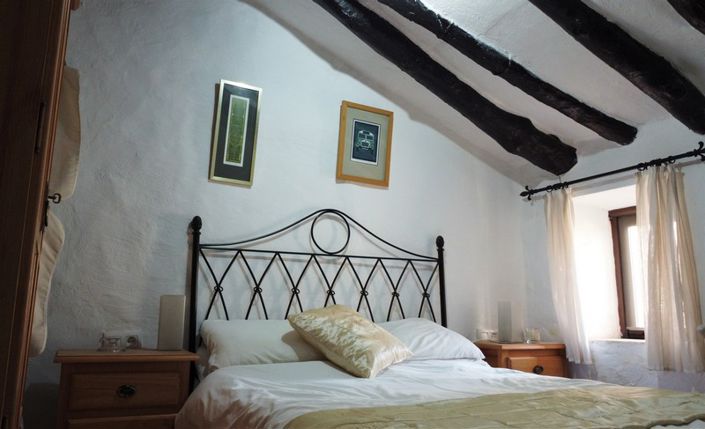 Image No.19-3 Bed Cortijo for sale