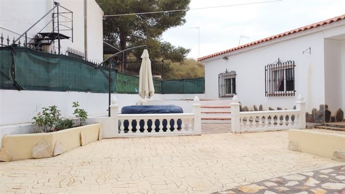 Image No.3-Propriété de 4 chambres à vendre à Benamaurel