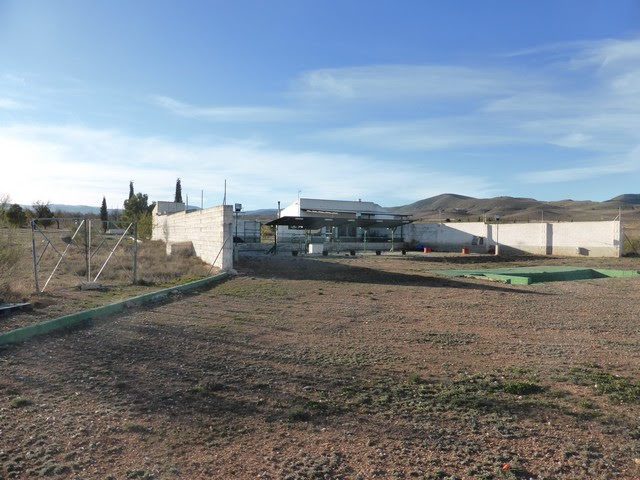 Image No.23-3 Bed Property for sale