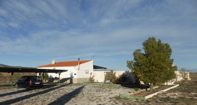 Image No.25-3 Bed Cortijo for sale