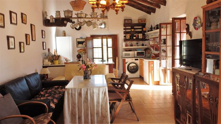 Image No.18-5 Bed Cortijo for sale