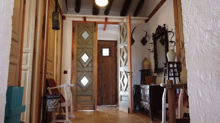 Image No.29-5 Bed Cortijo for sale