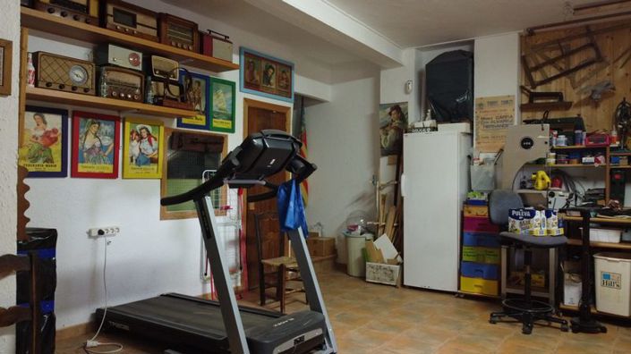 Image No.23-4 Bed House for sale