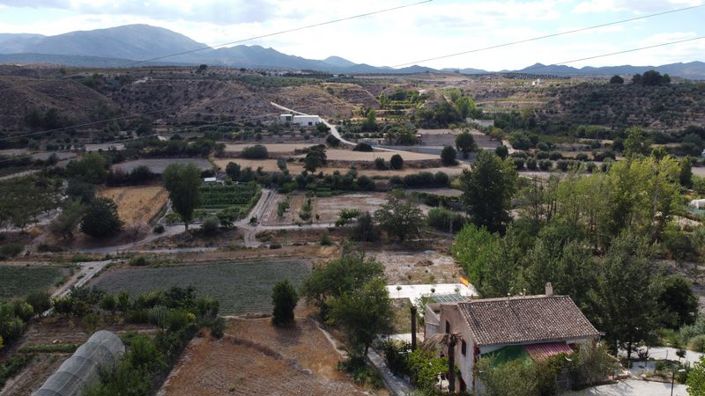 Image No.40-4 Bed House for sale