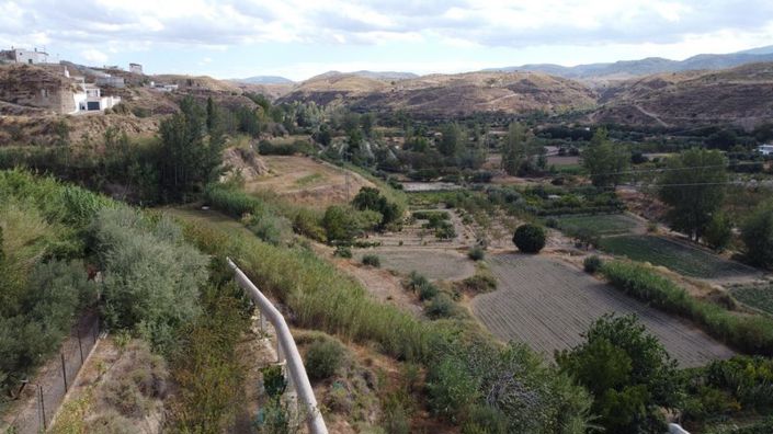 Image No.41-4 Bed House for sale