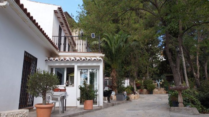 Image No.45-4 Bed House for sale