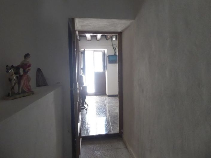 Image No.47-6 Bed Property for sale
