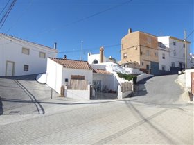 Photo 0