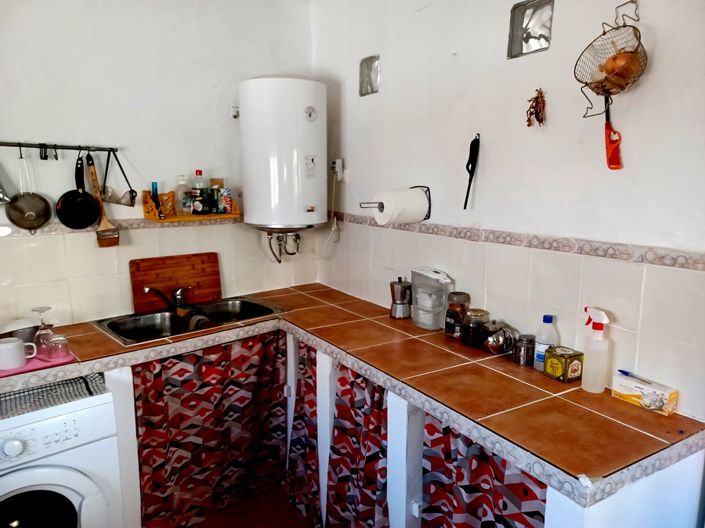 Image No.12-3 Bed House for sale